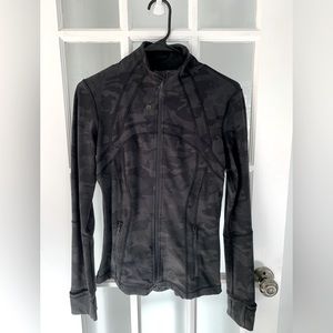 Lululemon Define Jacket Size 6 Deep Coal Camo